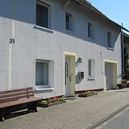 Schoenhense Medebach